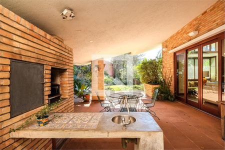 Casa à venda com 4 quartos, 443m² em Jardim Cordeiro, São Paulo