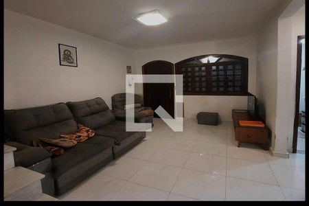 Casa à venda com 3 quartos, 152m² em Jardim Hollywood, São Bernardo do Campo