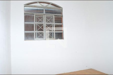 Casa para alugar com 3 quartos, 260m² em Novo Aarão Reis, Belo Horizonte
