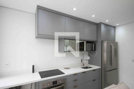 Sala e cozinha de apartamento para alugar com 2 quartos, 50m² em Vila Formosa, São Paulo