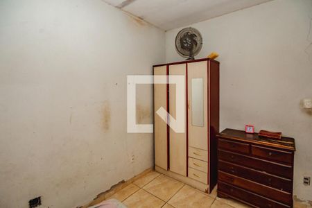 Quarto 2 de casa para alugar com 2 quartos, 120m² em Letícia, Belo Horizonte
