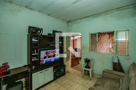 Sala de casa para alugar com 2 quartos, 120m² em Letícia, Belo Horizonte