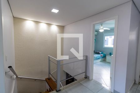 Corredor de casa à venda com 3 quartos, 162m² em Hípica, Porto Alegre