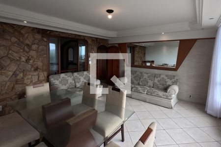 Apartamento para alugar com 3 quartos, 148m² em José Menino, Santos