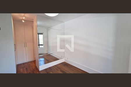 Apartamento à venda com 4 quartos, 160m² em Jardim Morumbi, São Paulo