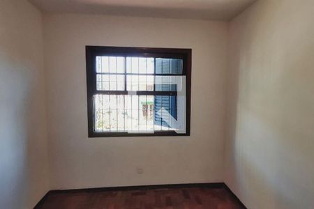 Casa à venda com 3 quartos, 170m² em Jardim Esmeralda, São Paulo