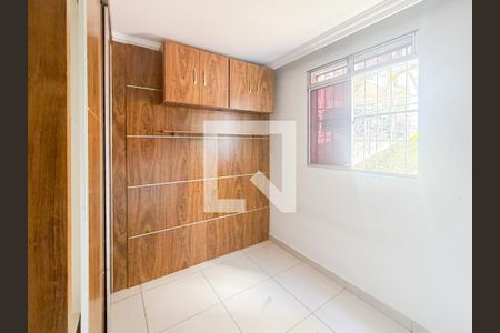 Suíte de apartamento à venda com 2 quartos, 55m² em Camargos, Belo Horizonte