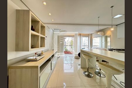 Sala/Cozinha de apartamento à venda com 1 quarto, 74m² em Vila Nova Conceição, São Paulo