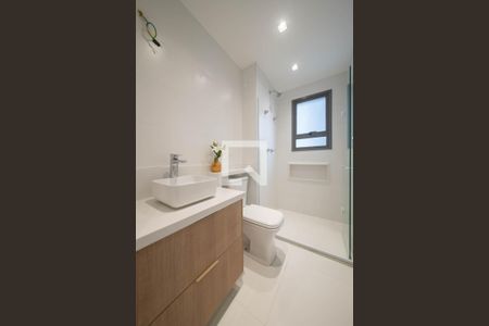Banheiro Social de apartamento à venda com 2 quartos, 81m² em Brooklin, São Paulo