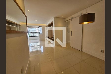 Sala de apartamento para alugar com 3 quartos, 85m² em Brooklin, São Paulo