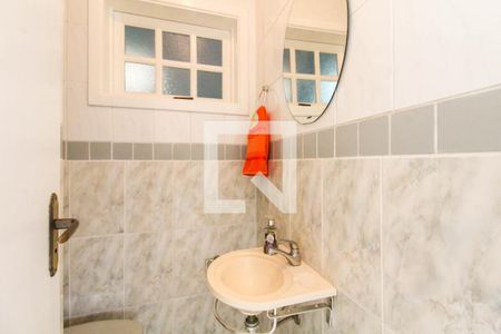 Lavabo de casa para alugar com 3 quartos, 170m² em Centro, Canoas