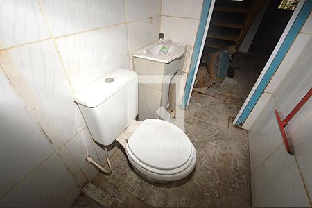 Banheiro 1 de casa à venda com 2 quartos, 50m² em Centro Histórico, Porto Alegre