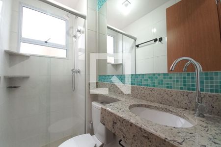 Banheiro de apartamento para alugar com 2 quartos, 65m² em Jardim Nova Europa, Campinas