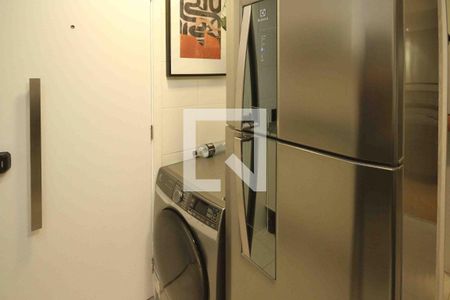 Cozinha e Área de Serviço de apartamento para alugar com 2 quartos, 33m² em Vila Ema, São Paulo
