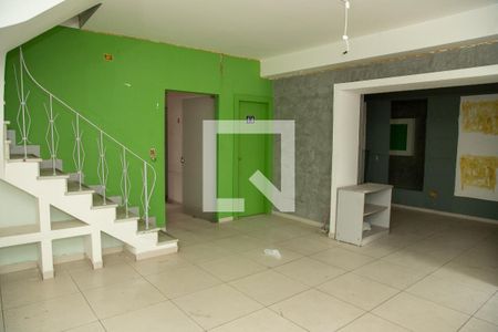 Sala 2 de casa para alugar com 3 quartos, 400m² em Vila Gertrudes, São Paulo