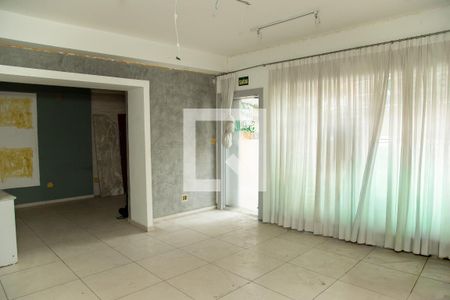 Sala de casa para alugar com 3 quartos, 400m² em Vila Gertrudes, São Paulo