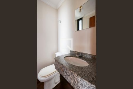Lavabo de apartamento à venda com 4 quartos, 165m² em Vila Suzana, São Paulo