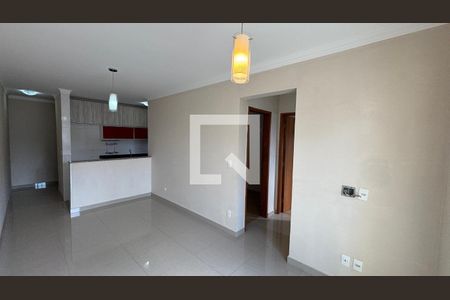 Sala de apartamento para alugar com 2 quartos, 54m² em Jardim Stella, Santo André