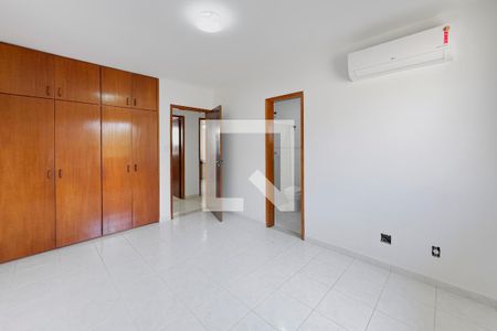 Suíte de apartamento para alugar com 3 quartos, 100m² em Bosque dos Eucaliptos, São José dos Campos