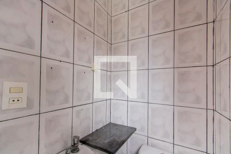 Banheiro de casa para alugar com 1 quarto, 50m² em Chácara Cruzeiro do Sul, São Paulo