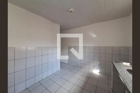 Cozinha de casa para alugar com 1 quarto, 30m² em Casa Verde Alta, São Paulo