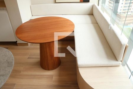 Sala e Cozinha Integrada de apartamento para alugar com 1 quarto, 43m² em Perdizes, São Paulo