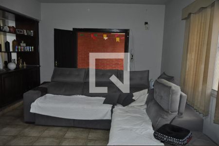Casa à venda com 4 quartos, 240m² em Todos Os Santos, Rio de Janeiro
