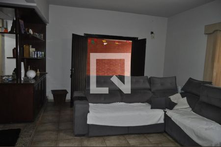 Casa à venda com 4 quartos, 240m² em Todos Os Santos, Rio de Janeiro