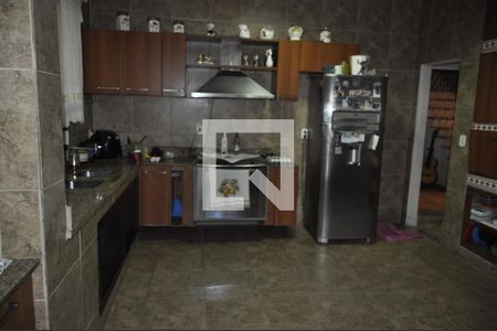 Casa à venda com 4 quartos, 240m² em Todos Os Santos, Rio de Janeiro