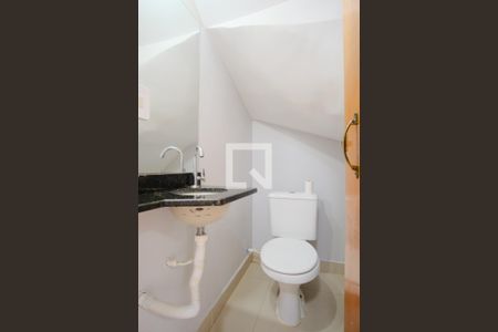 Lavabo de casa de condomínio para alugar com 2 quartos, 70m² em Vila Carrão, São Paulo