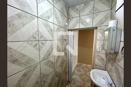Banheiro de casa para alugar com 1 quarto, 40m² em Gopouva, Guarulhos