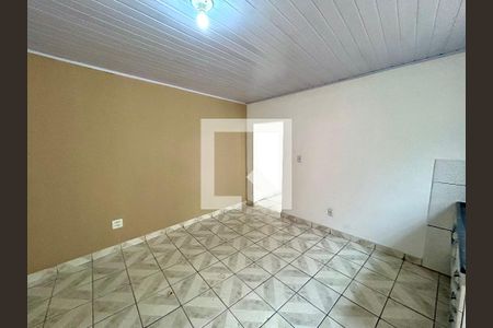 Cozinha de casa para alugar com 1 quarto, 40m² em Gopouva, Guarulhos