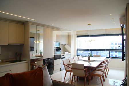 Sala e Cozinha integrada  de apartamento à venda com 2 quartos, 69m² em Vila Augusta, Guarulhos