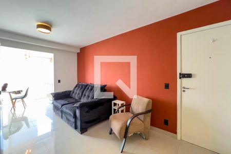 Sala e cozinha de apartamento para alugar com 2 quartos, 48m² em Cambuci, São Paulo