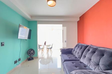 Sala/Cozinha de apartamento para alugar com 2 quartos, 48m² em Cambuci, São Paulo