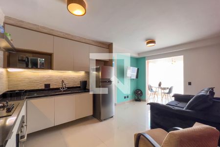 Sala/Cozinha de apartamento para alugar com 2 quartos, 48m² em Cambuci, São Paulo