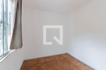 Quarto 1 de apartamento para alugar com 2 quartos, 57m² em Grajaú, Rio de Janeiro
