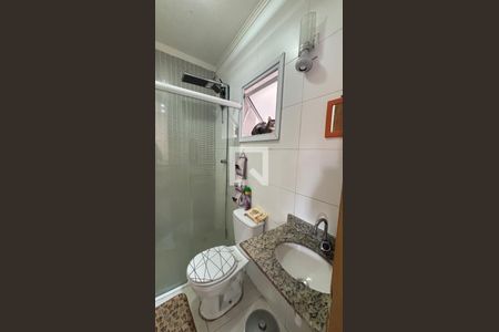 Banheiro de apartamento à venda com 2 quartos, 55m² em Parque Oratório, Santo André