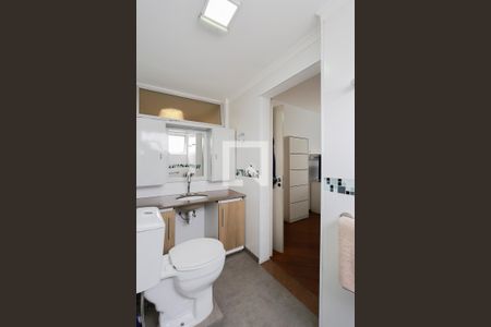 Banheiro da suíte de apartamento para alugar com 3 quartos, 125m² em Santana, São Paulo