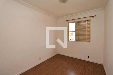 Quarto 1 de apartamento para alugar com 2 quartos, 53m² em Jardim Santo André, Santo André