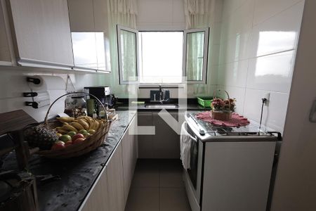 Cozinha de apartamento à venda com 2 quartos, 80m² em Vila Bela Vista, Santo André