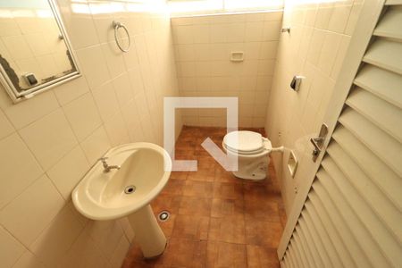 Banheiro da Suíte de casa para alugar com 3 quartos, 136m² em Centro, Ribeirão Preto
