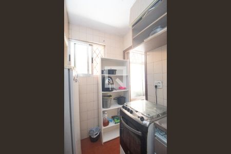 Cozinha de apartamento à venda com 4 quartos, 89m² em Cristal, Porto Alegre