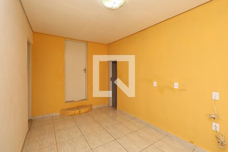 Sala de casa para alugar com 2 quartos, 80m² em Jardim Aclimacao, Santo André