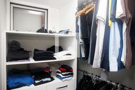Quarto - Detalhe Closet de apartamento para alugar com 1 quarto, 55m² em Centro Histórico, Porto Alegre