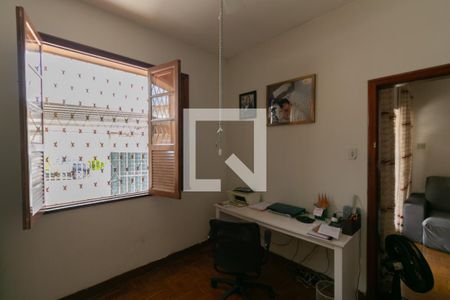 Quarto 1 de casa à venda com 3 quartos, 300m² em Renascença, Belo Horizonte