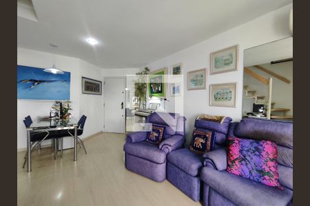 Sala de apartamento à venda com 2 quartos, 74m² em Barra da Tijuca, Rio de Janeiro