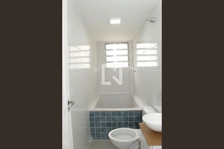 Banheiro de kitnet/studio à venda com 1 quarto, 40m² em Vila Buarque, São Paulo