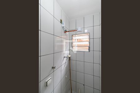 Casa 1 - Banheiro social  de casa à venda com 3 quartos, 115m² em Vila Nhocuné, São Paulo