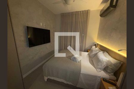 Apartamento à venda com 2 quartos, 61m² em Copacabana, Rio de Janeiro